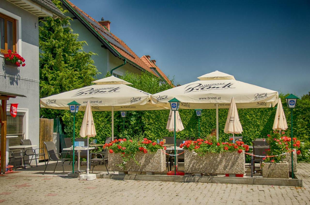 Gaestehaus Cafe Andrea Köflach Extérieur photo